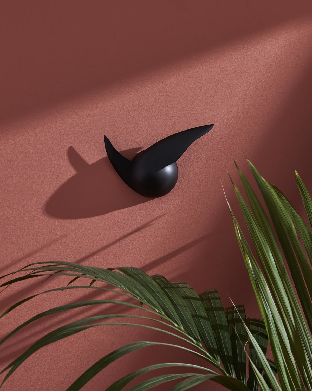 Walter Wayle II: Wall clock by Philippe Starck | ALESSI