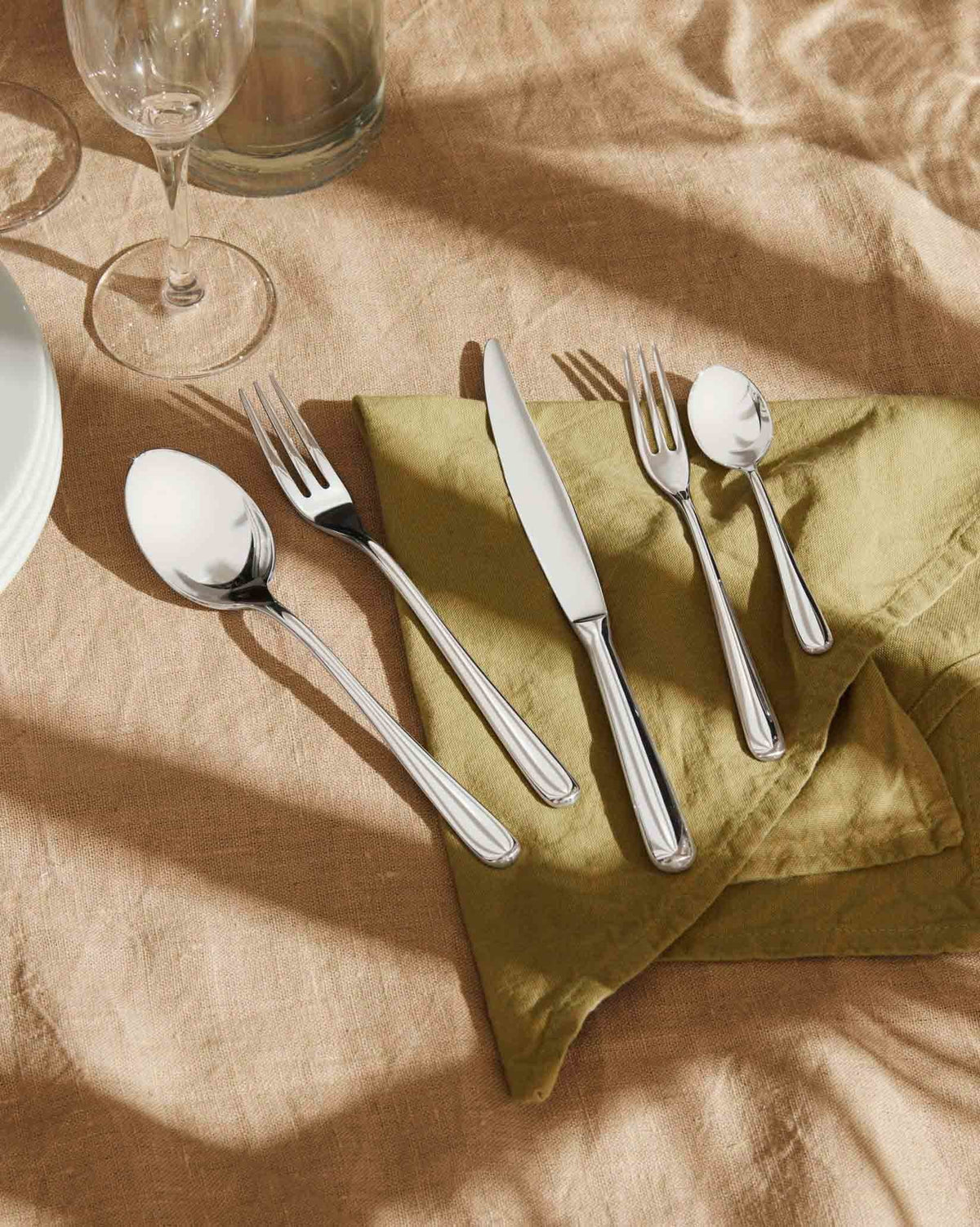 Caccia Table Fork - 6 Pieces | ALESSI