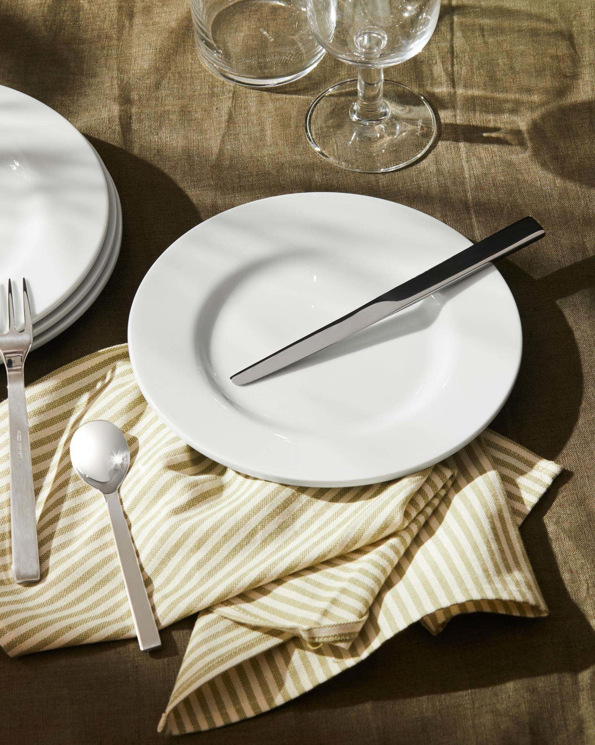 Santiago Dessert Knife - 6 Pieces | ALESSI