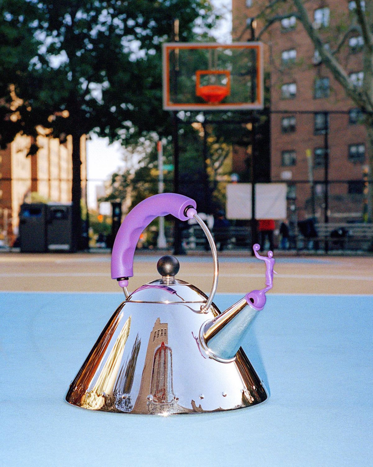 3909 Kettle In Stainless Steel By Michael Graves and Virgil Abloh | ALESSI