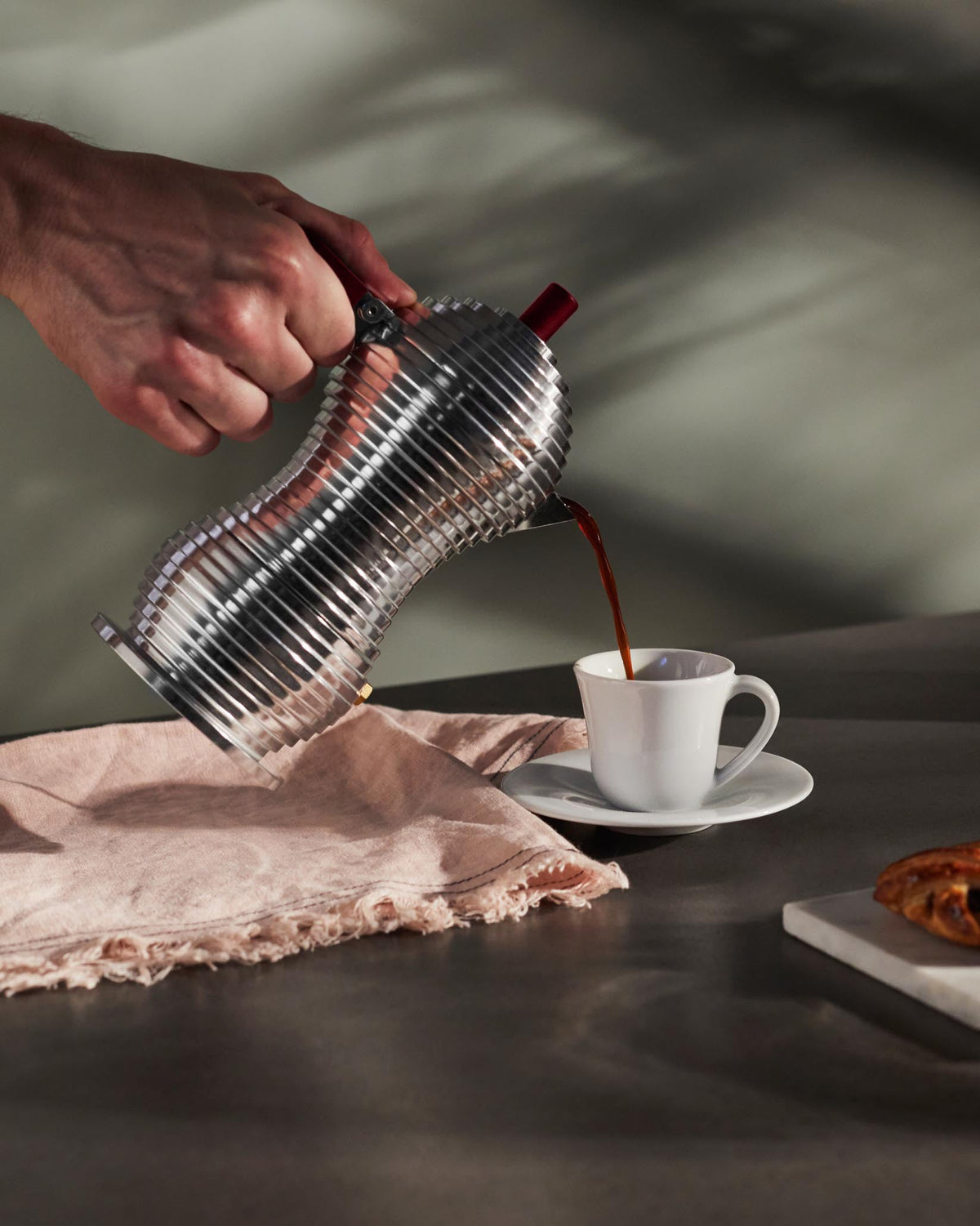 Pulcina Espresso Coffee Maker - Induction By Michele De Lucchi | ALESSI