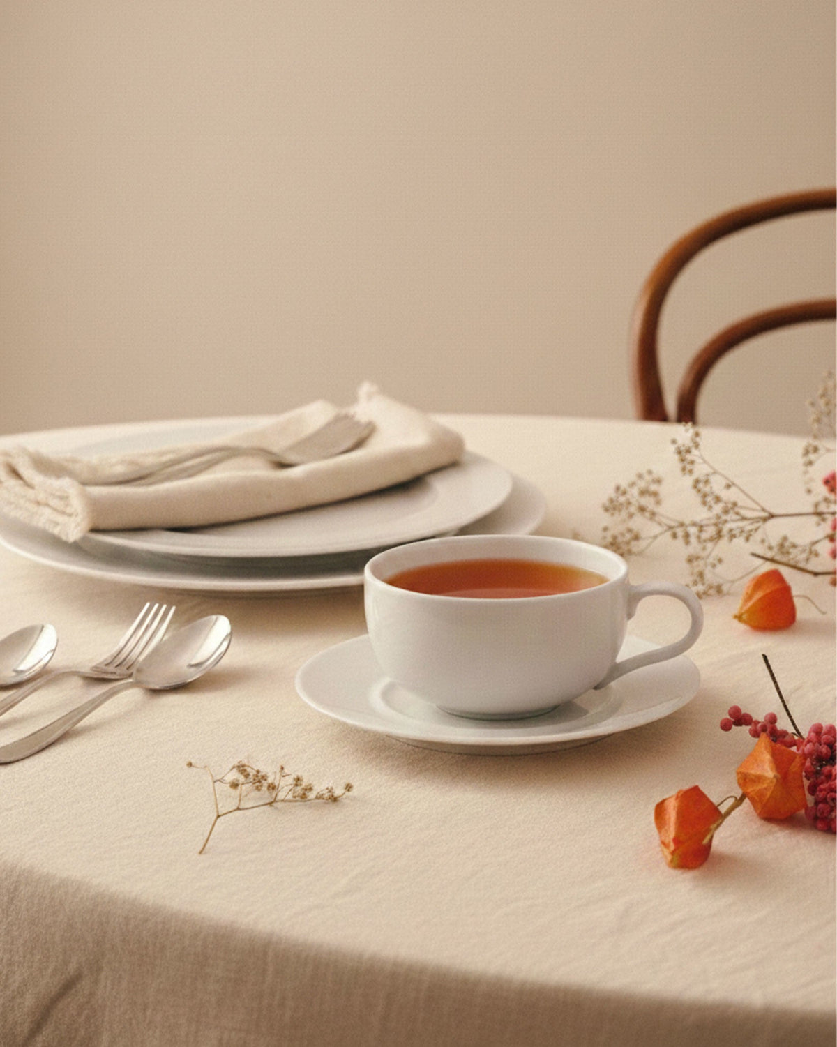 La Bella Tavola: Saucer For Tea and Coffee Cup By Sottsass | ALESSI