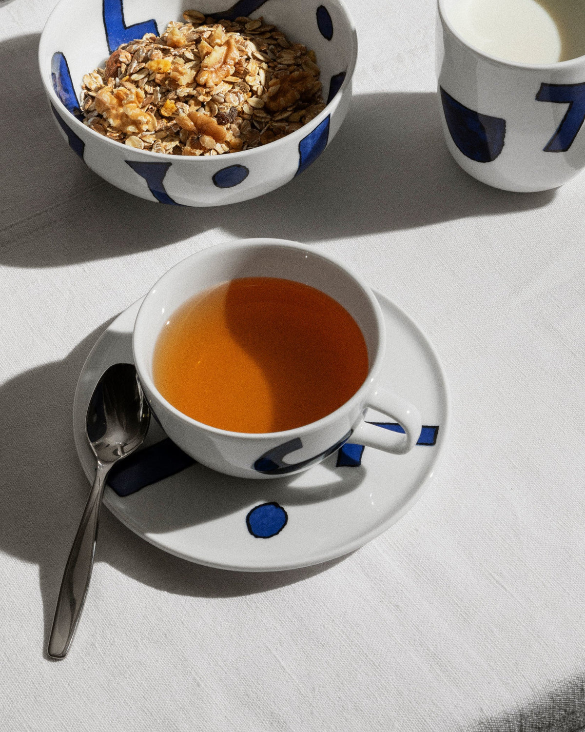 Itsumo: Yunoki ware Set of teacup with saucer | ALESSI
