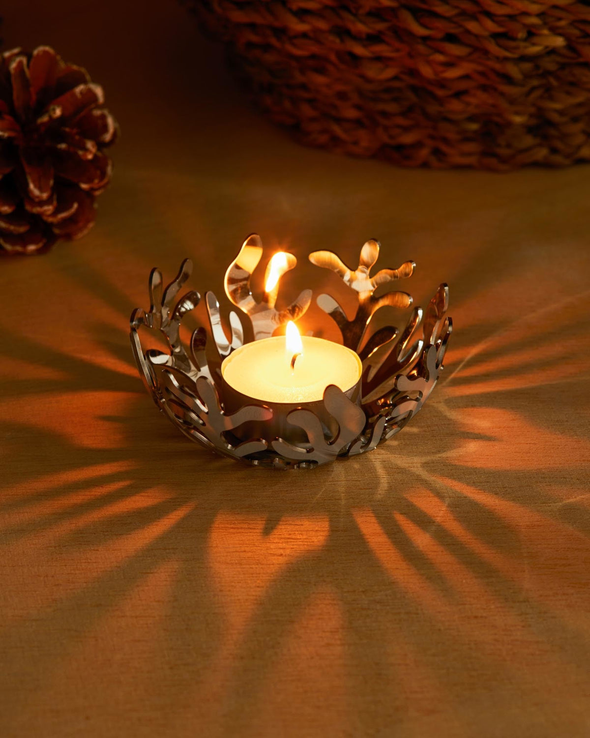 Mediterraneo: Tealight holder By Emma Silvestris & LPWK | ALESSI