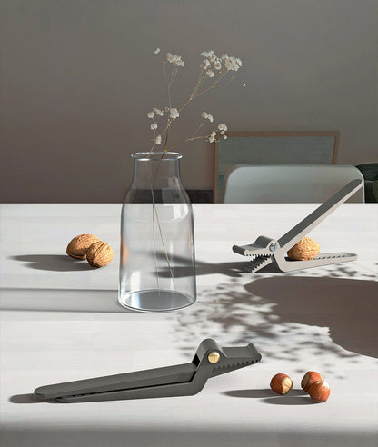 Sweetheart: Nutcracker by Jim Hannon-Tan | ALESSI