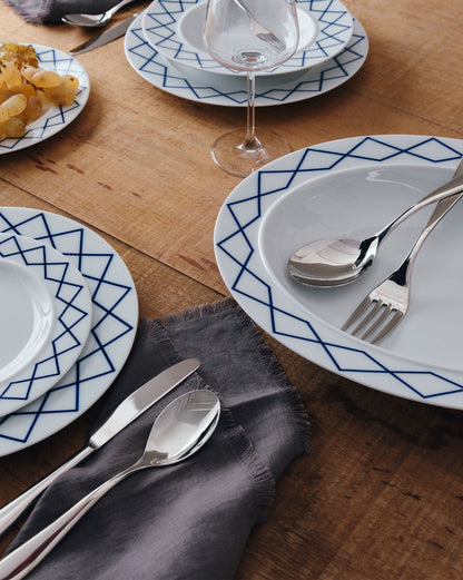 La Bella Tavola - My Beautiful China: Oval Serving Plate | ALESSI