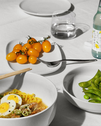 Itsumo: Oval serving plate By Naoto Fukasawa | ALESSI
