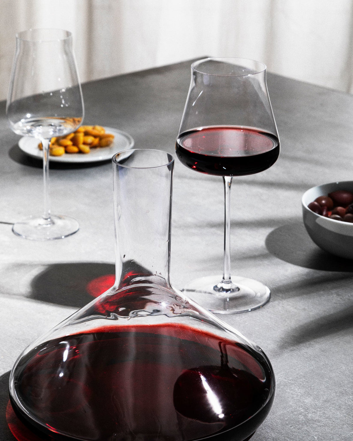 Eugenia: Glass for red wine 4 pieces By Naoto Fukasawa | ALESSI
