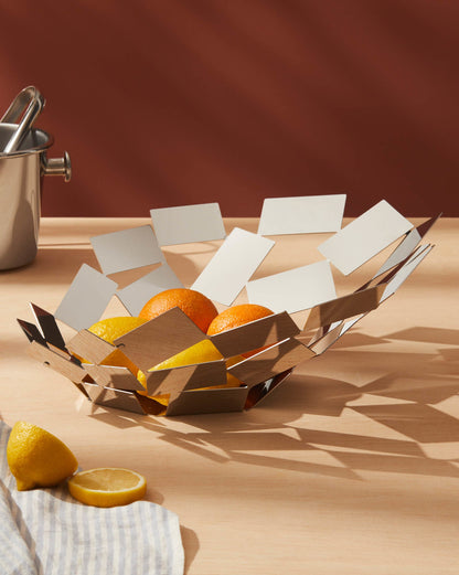 La Stanza dello Scirocco: Centrepiece By Mario Trimarchi . | ALESSI