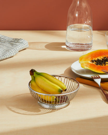 826: Round wire basket by Ufficio Tecnico Alessi | ALESSI