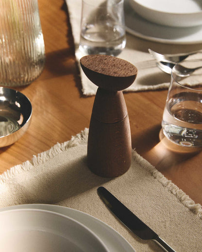 Oaxaca: Salt Pepper and Spice Mill By Michele De Lucchi | ALESSI