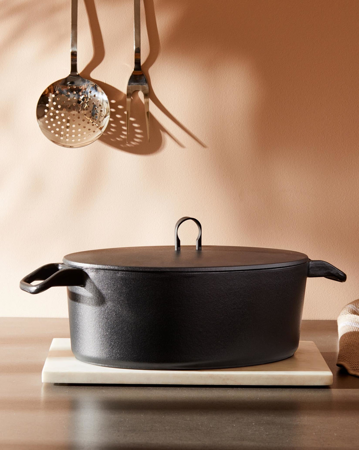 La Cintura Di Orione Oval Cocotte By Richard Sapper | ALESSI