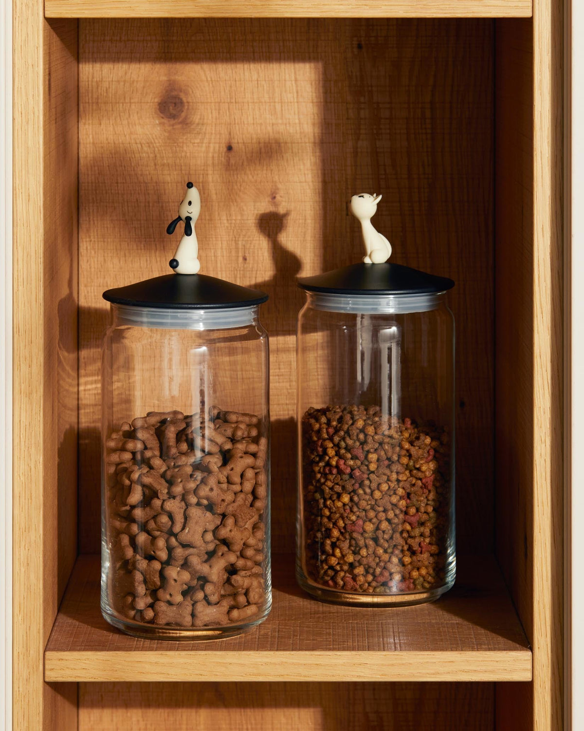 MiòJar: Jar for cat food by Miriam Mirri | ALESSI