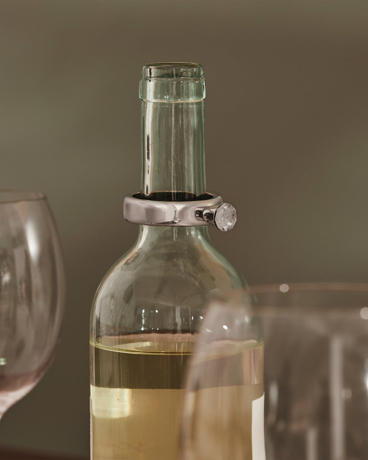 Noè: Drop ring by Giulio Iacchetti | ALESSI