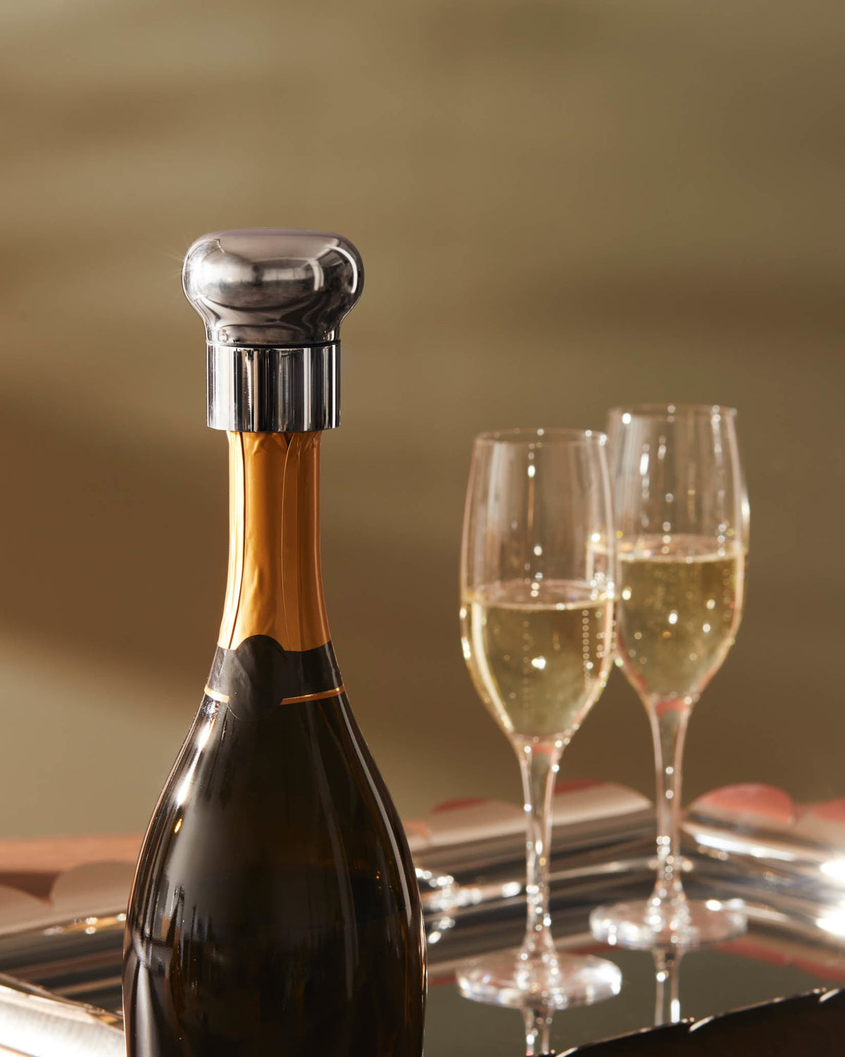 Noè: Wine bottle stopper by Giulio Iacchetti | ALESSI