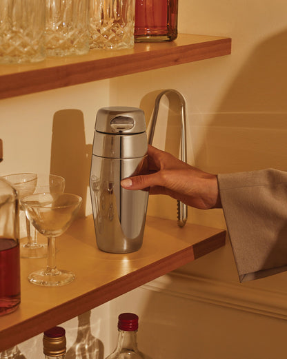 870: Cocktail shaker By Luigi Massoni & Carlo Mazzeri | ALESSI