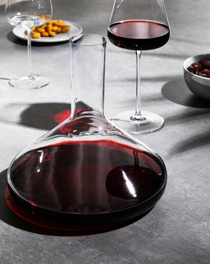 Eugenia: Decanter by Naoto Fukasawa | ALESSI