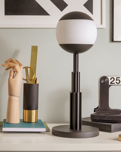 AR04: Table Lamp by Aldo Rossi | ALESSI
