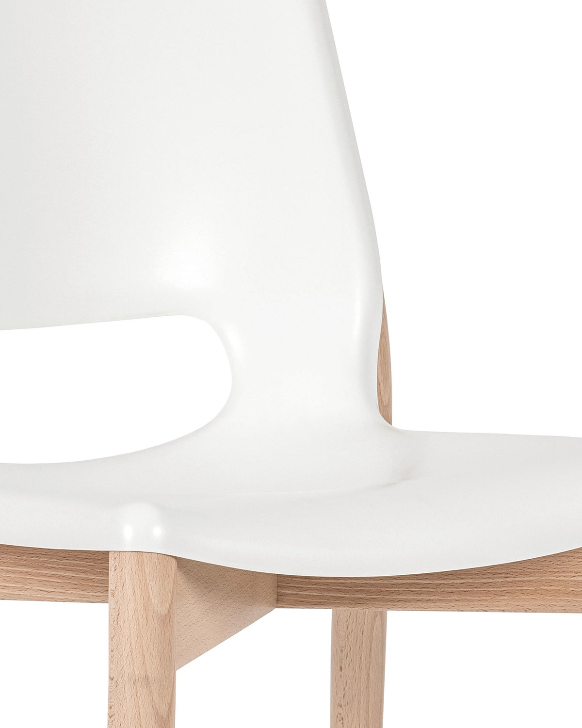 Poêle Collection: Monoshell chair by Philippe Starck | ALESSI