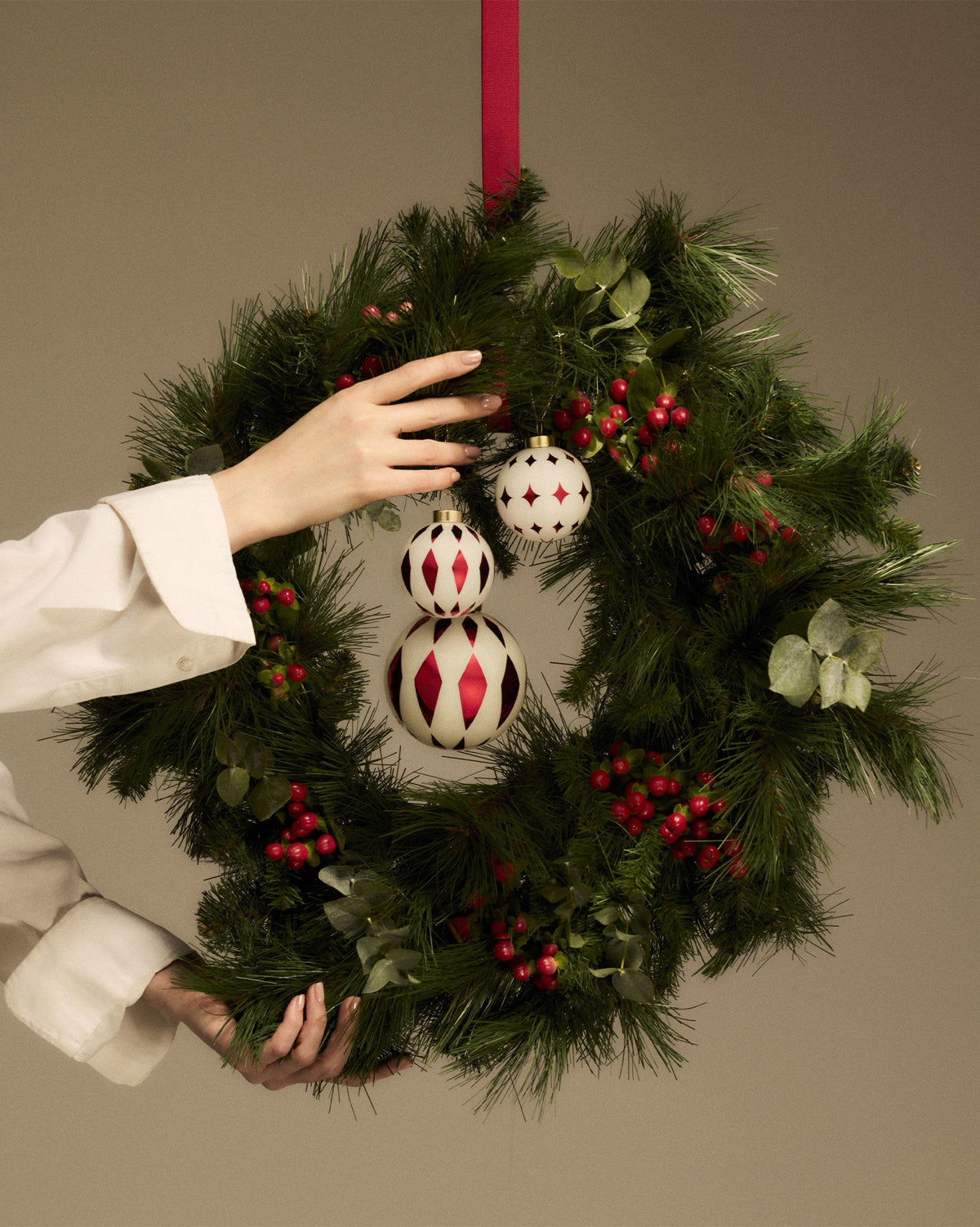 Delight: Set of 2 blown glass Christmas tree baubles | ALESSI