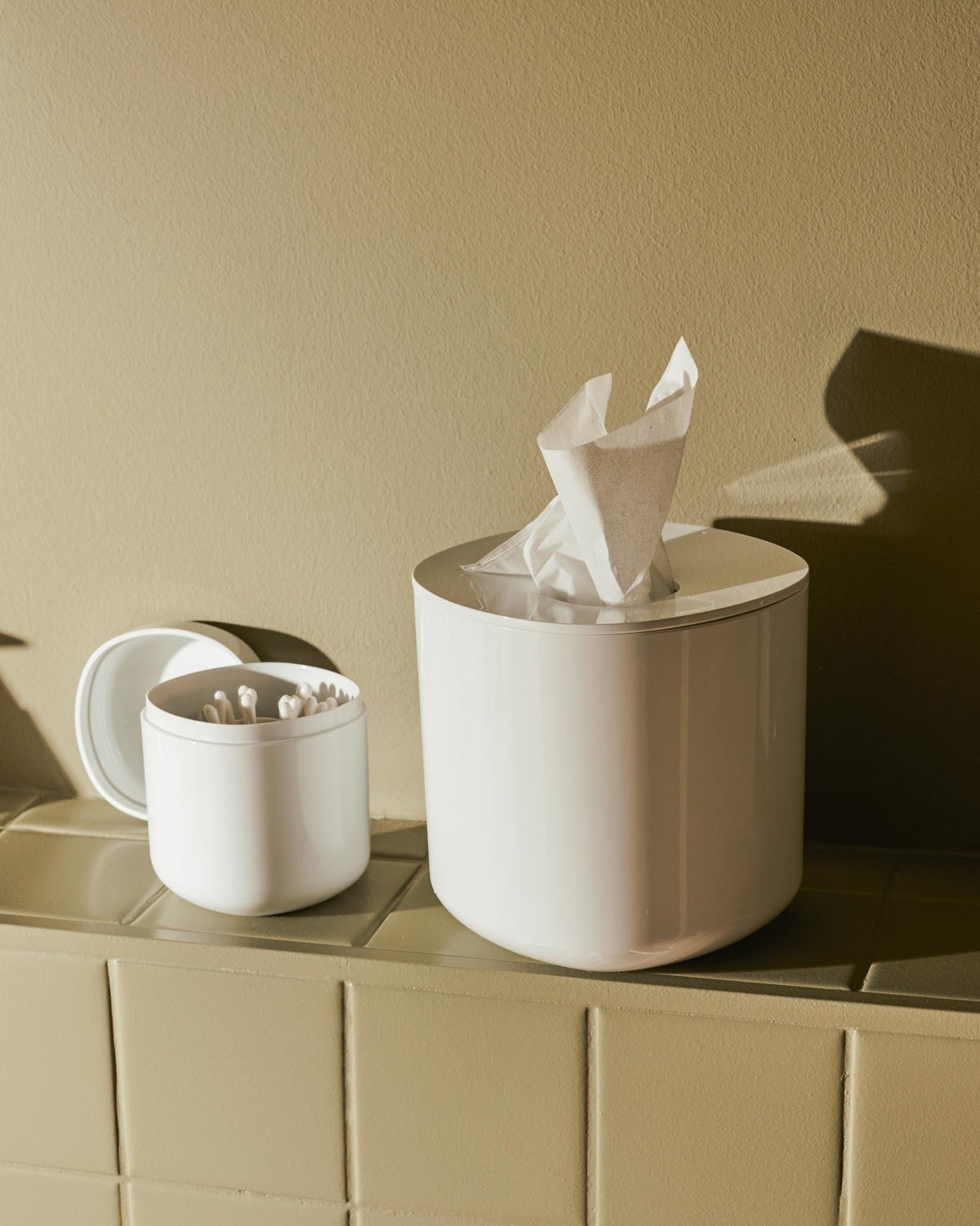 Birillo - Tissue box by Piero Lissoni | ALESSI