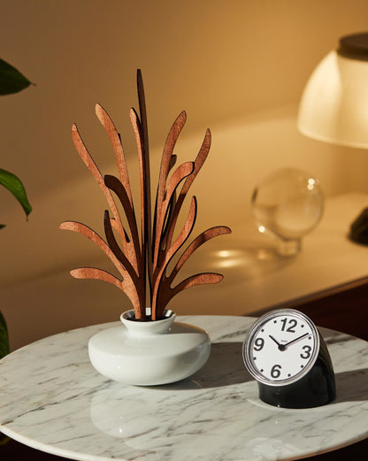 The Five Seasons: Leaf fragrance diffuser Grrr | ALESSI