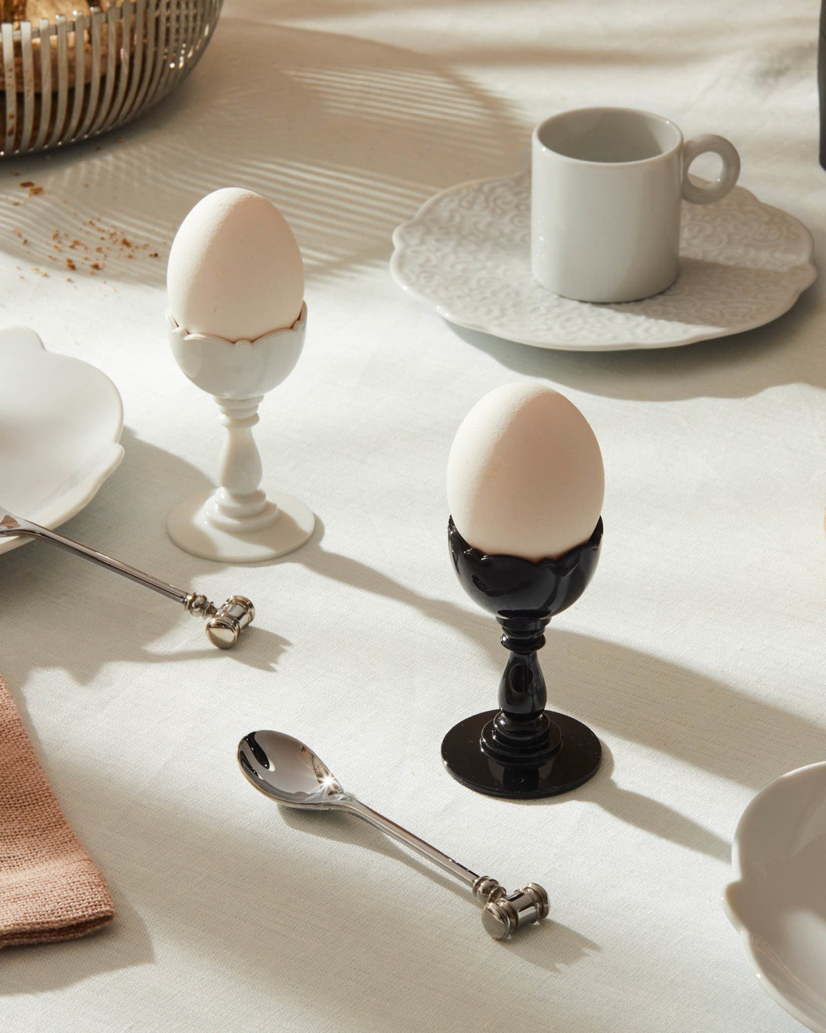 Dressed: Egg cup with spoon by Marcel Wanders | ALESSI