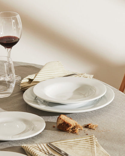 PlateBowlCup: Dining plate 4 pieces by Jasper Morrison | ALESSI