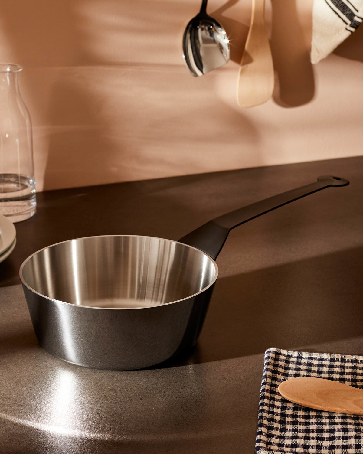 La Cintura Di Orione Sauteuse Designed By Richard Sapper | ALESSI