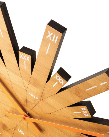 Raggiante: Wall clock by Michele De Lucchi | ALESSI