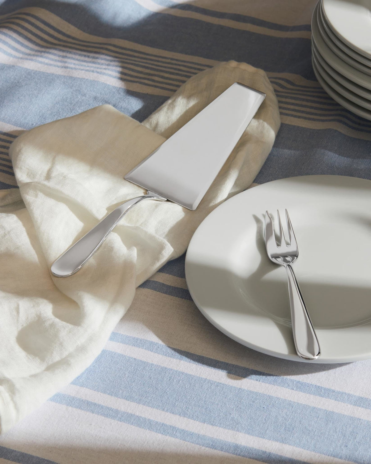 Nuovo Milano Cake Server | ALESSI