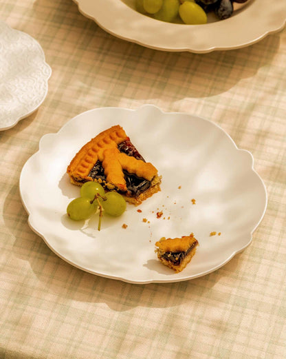 Dressed en plein air: Side plate 4 pieces | ALESSI