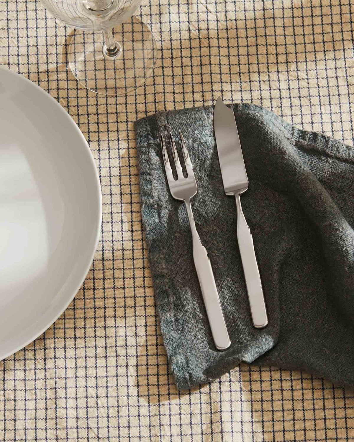 Collo-alto: Fish fork by Inga Sempé | ALESSI